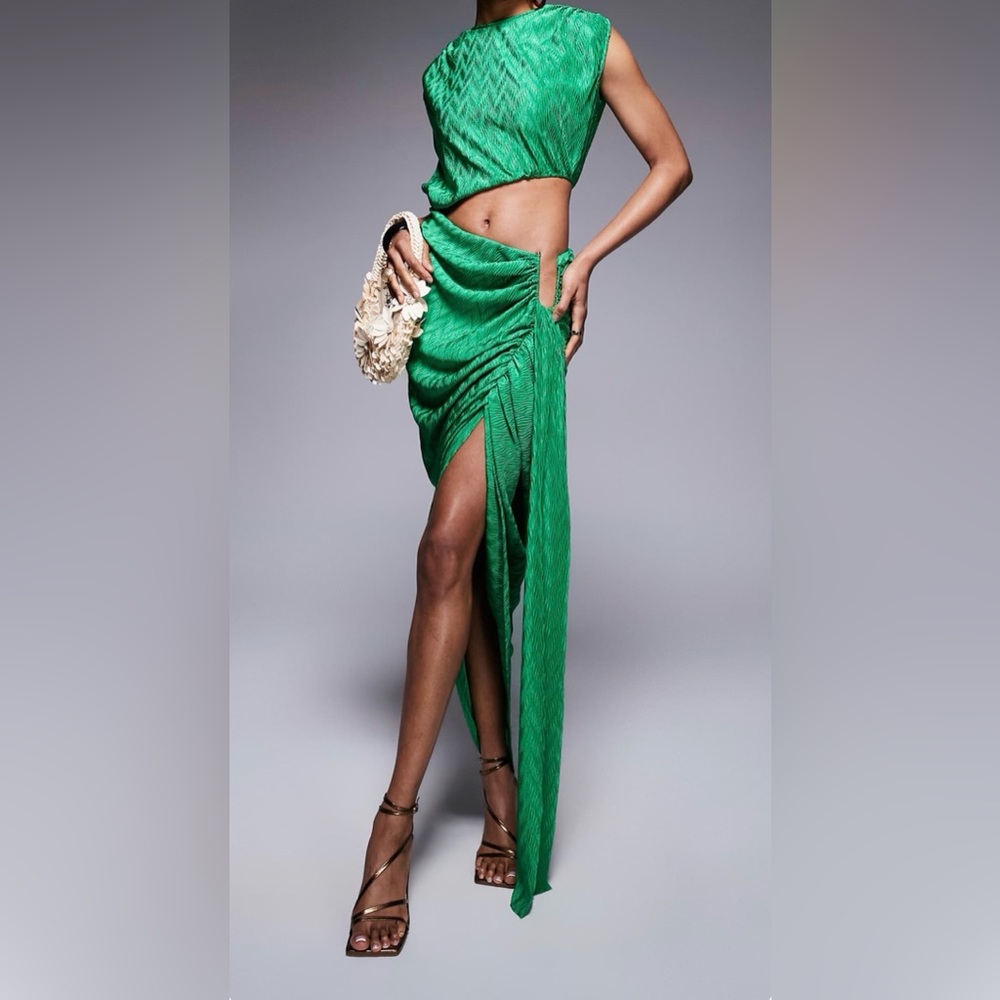 Chic Asymmetrical Green Dress